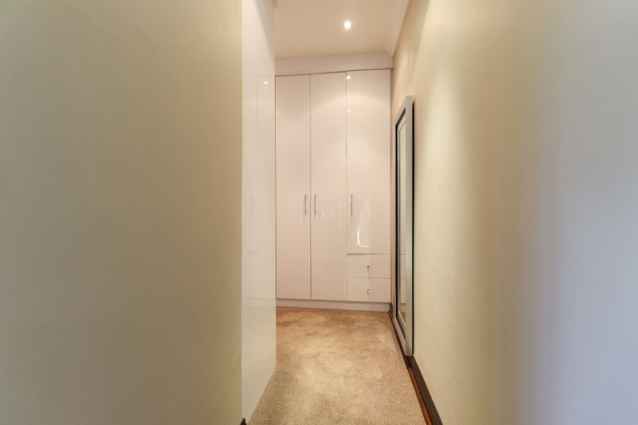 4 Bedroom Property for Sale in Heuwelsig Free State